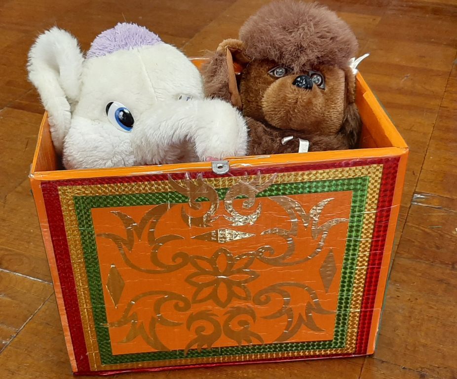 сундук с игрушками.jpg
